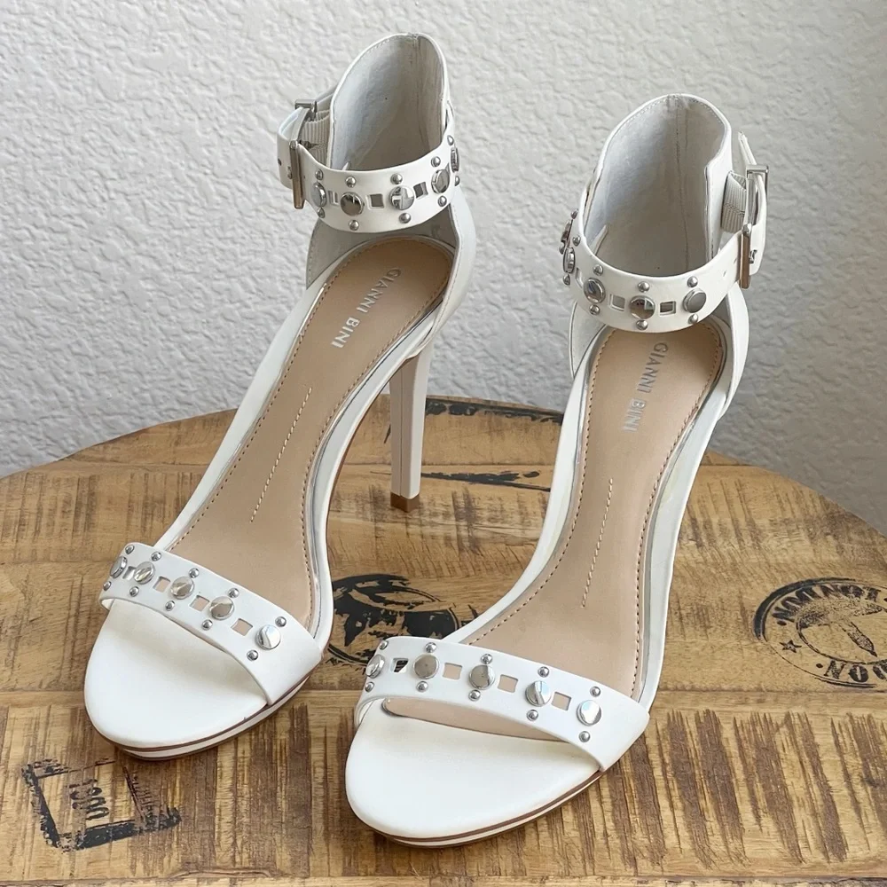 Gianni Bini Shawnell Leather Studded Ankle Strap Platform Stiletto Heels 10 M